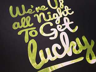 CUSTOM-FOIL-SCREEN-PRINTING
